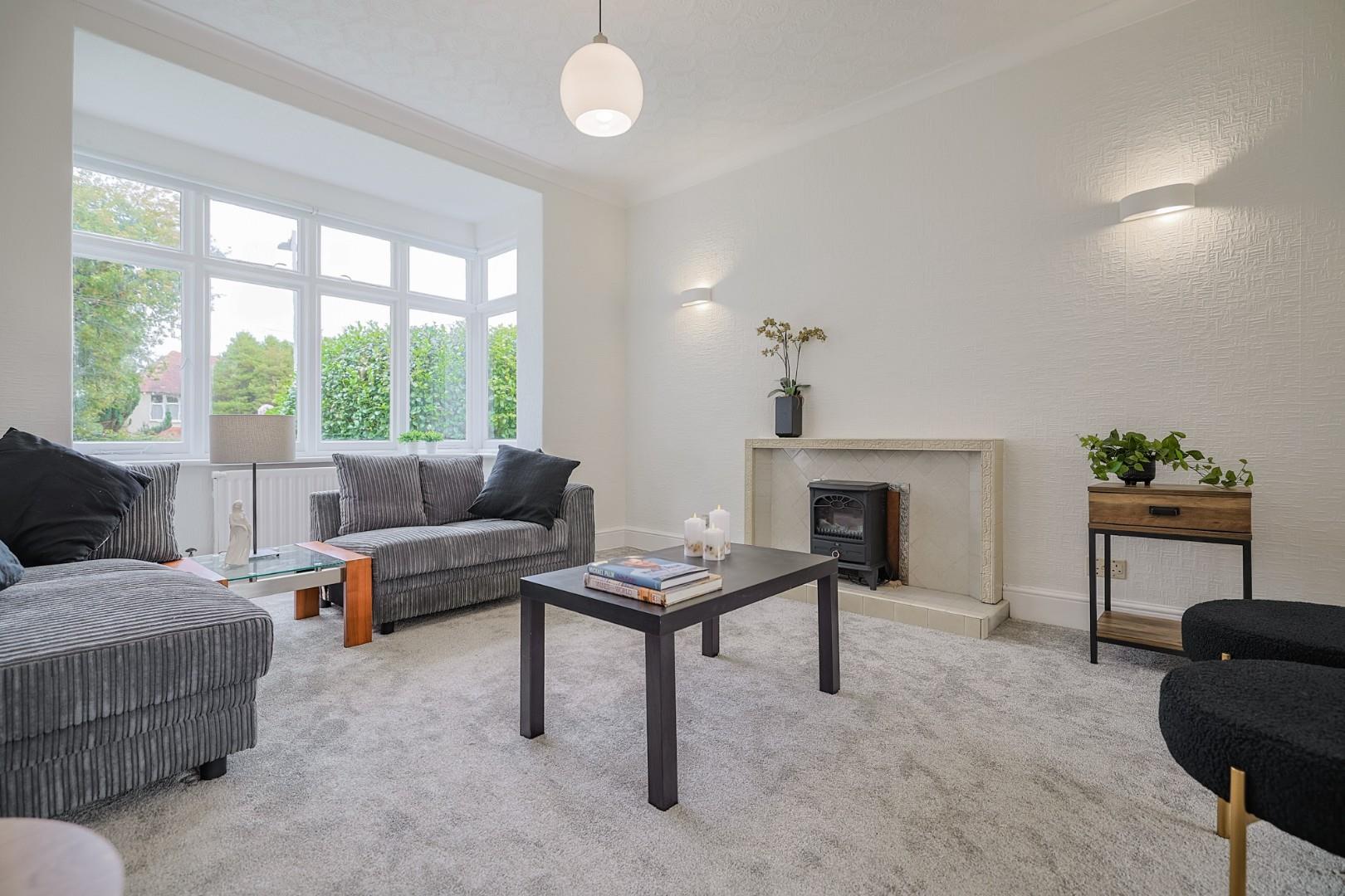 West Cross Lane, West Cross, Mumbles, Swansea, SA3 5LU